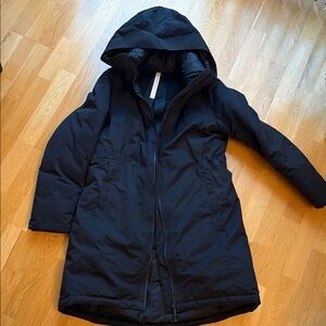 Lululemon Snow Warrior Parka Woman’s Size 12 Black Hooded Jacket